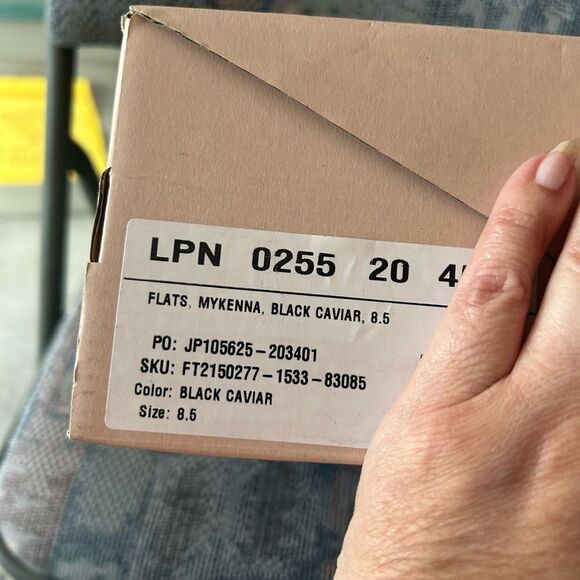 Just Fab Black Patent Leather Loafers with Gold Detail - Picture 8 of 13